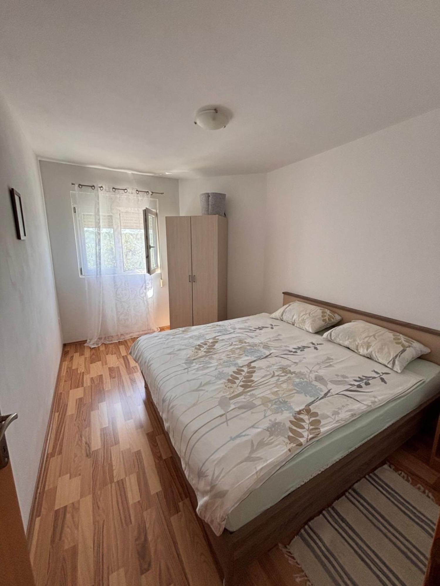 Apartmani Knezevic Posedarje Exterior photo